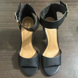 Mix No. 6 Black Heels